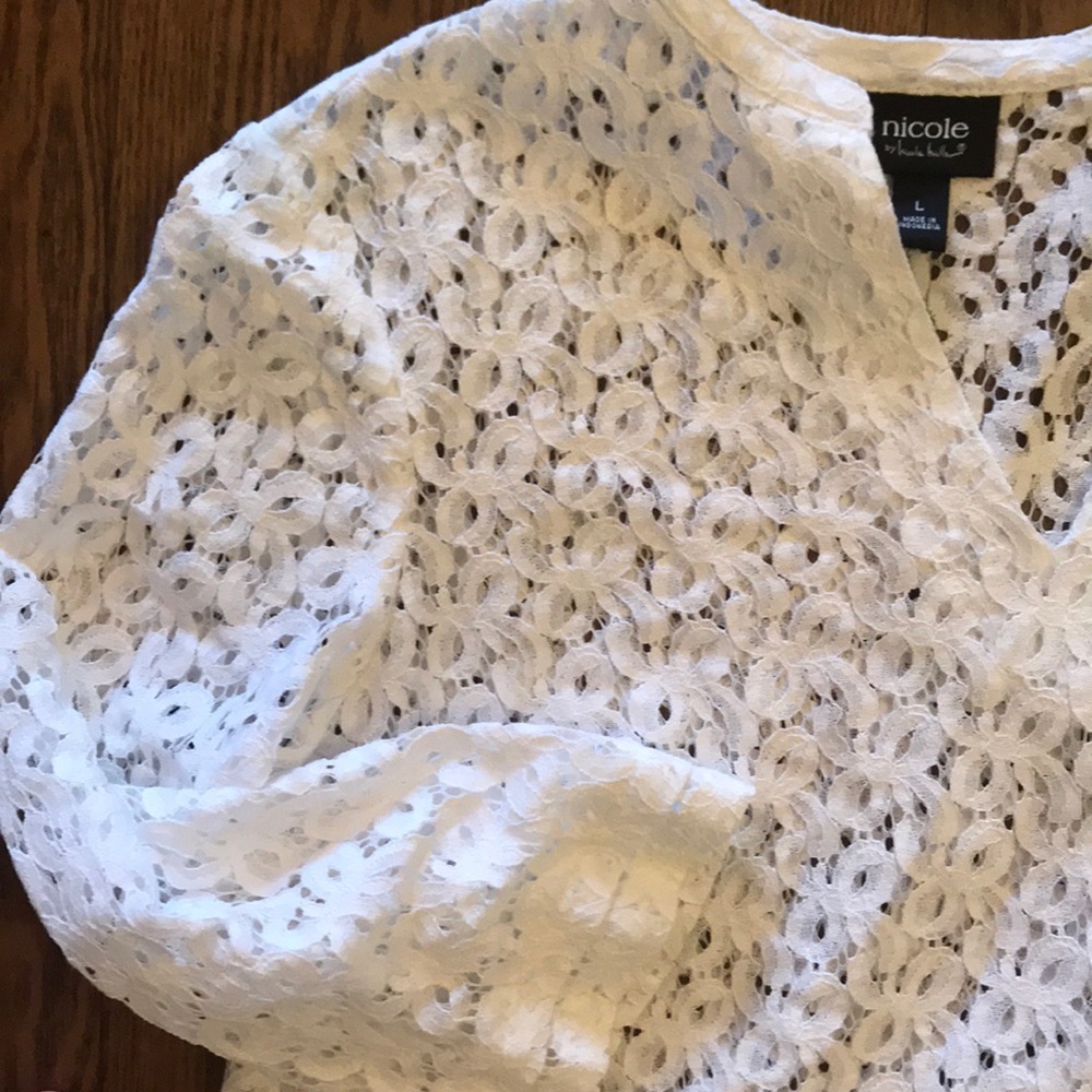 White Lace Tunic - Picture 3 of 4